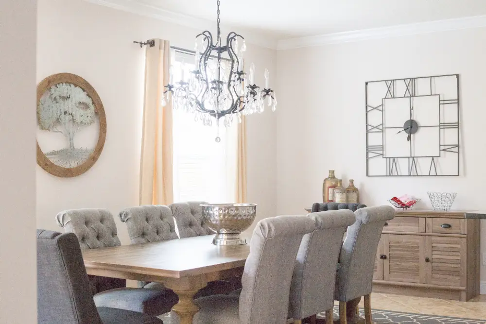 Dining room, currently open below